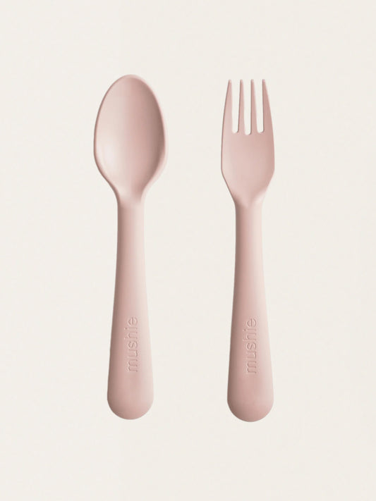 Zestaw pierwszych sztućców do nauki jedzenia