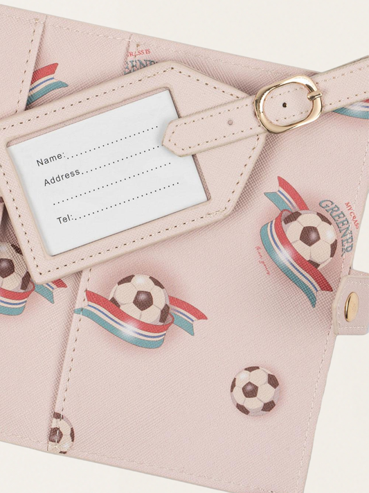 Etui na paszport i zawieszka na bagaż