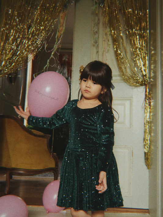 Efektowna cekinowa sukienka Viola