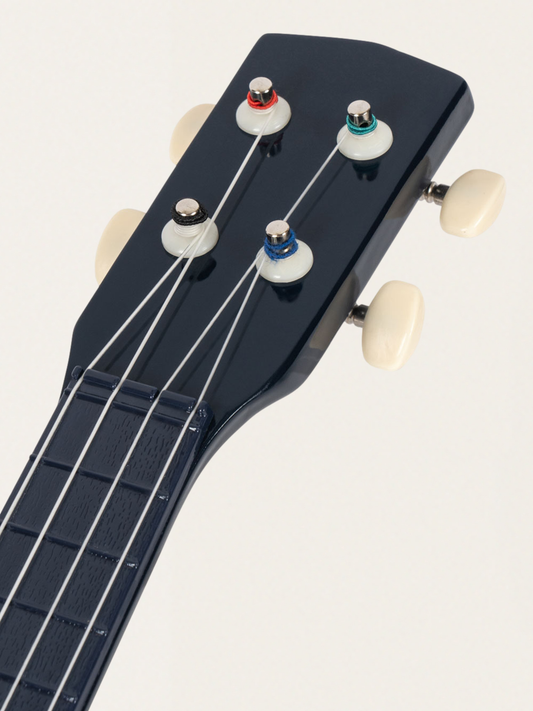 Drewniana gitara - ukulele Midnight