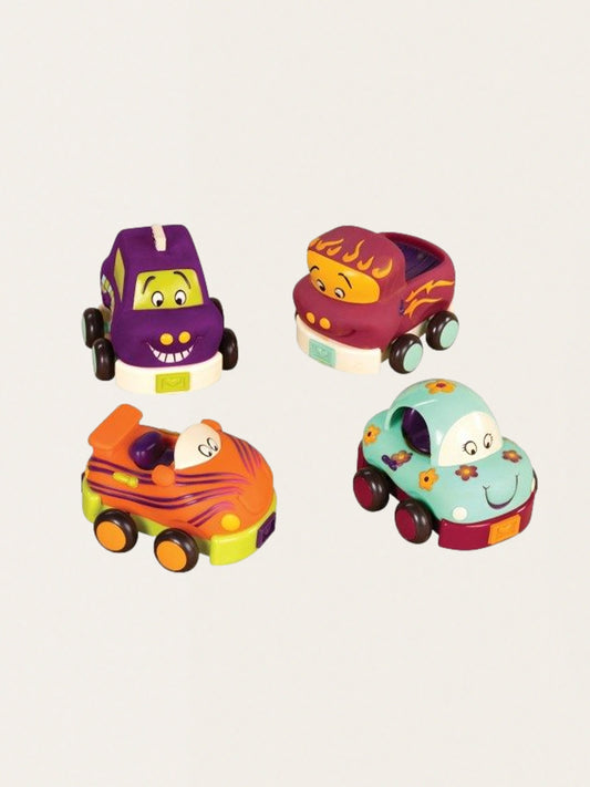 Zestaw czterech autek z napędem