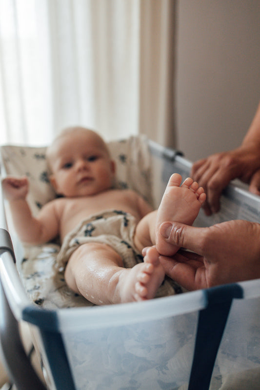 Składana wanienka dla dzieci z wkładką Flexi Bath Bundle