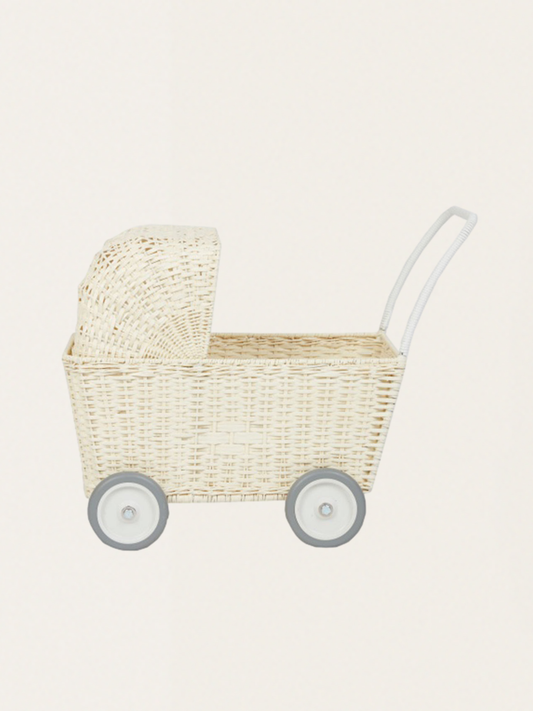 Ręcznie wyplatany rattanowy wózek dla lalek