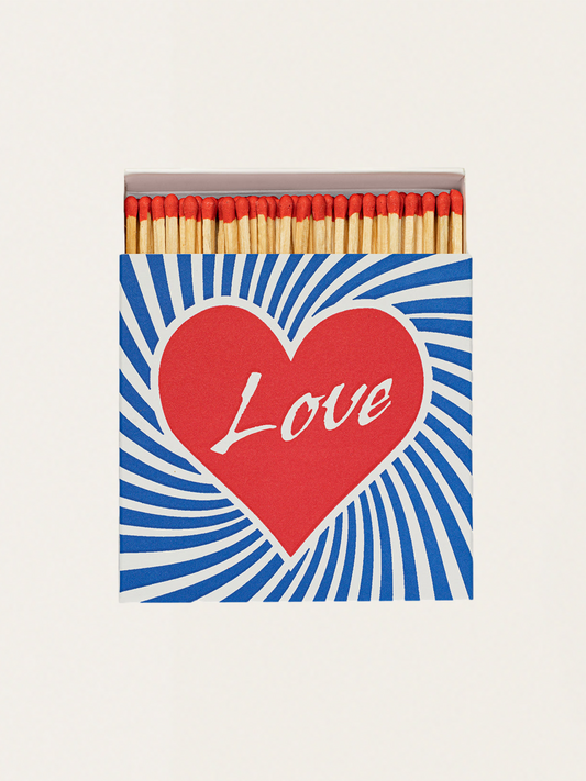 Zapałki w eleganckim pudełku vintage - Love