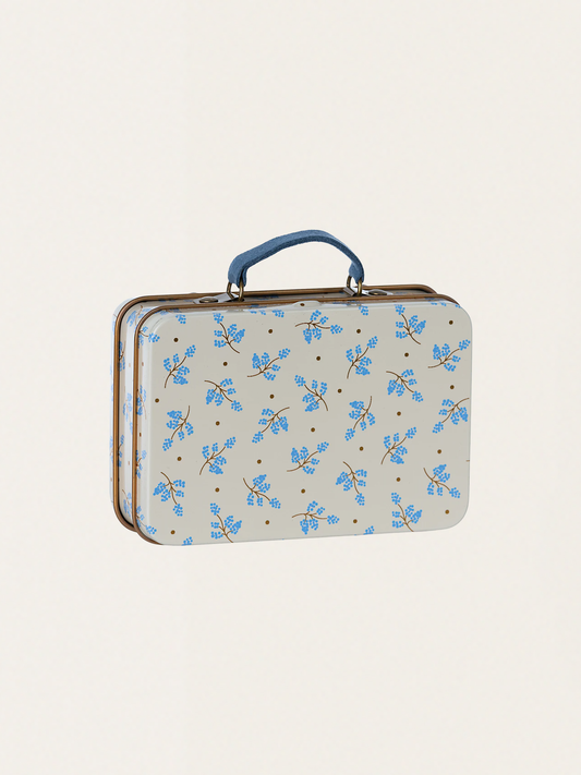 Metalowa walizka na drobiazgi