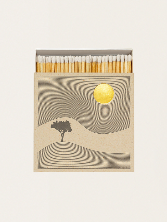 Zapałki w eleganckim pudełku vintage - One Tree Hill