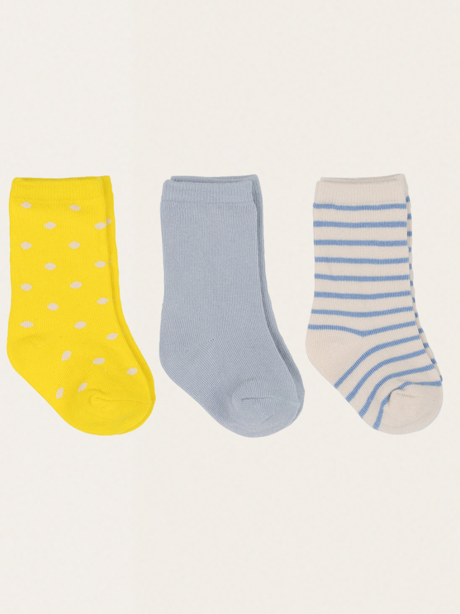 Zestaw trzech par skarpetek