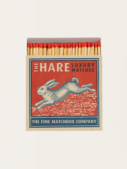 Zapałki w eleganckim pudełku vintage - The Hare