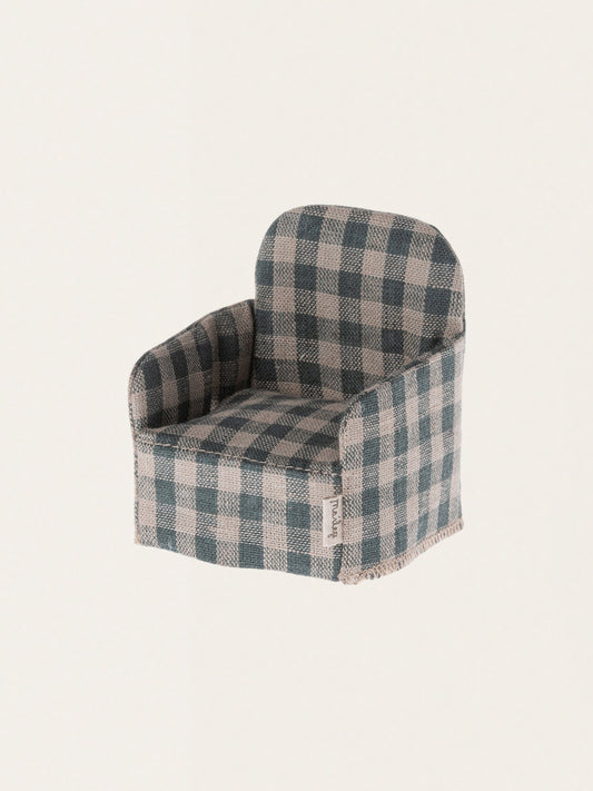 Fotel vintage do domku dla myszek i króliczków