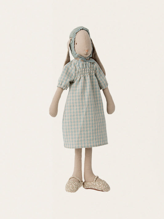 Króliczek w sukience i bonetce