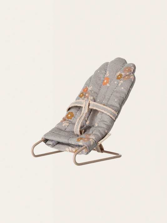 Leżaczek dla myszek i króliczków Babysitter My Blue