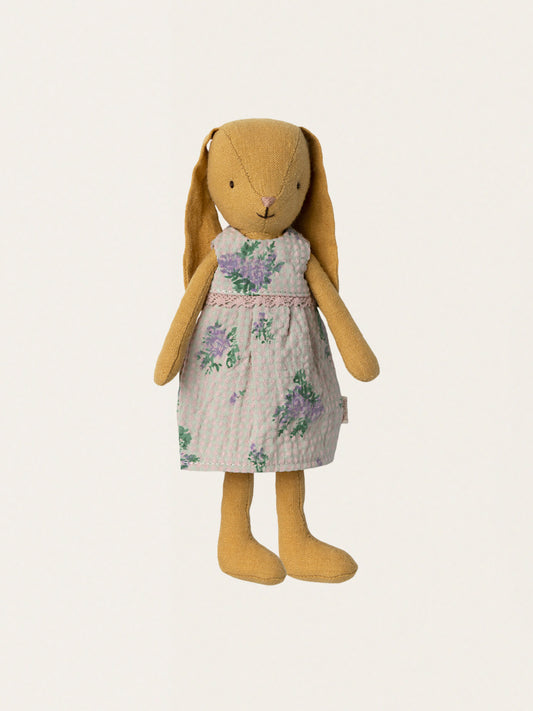 Miękka przytulanka króliczek w kwiecistej sukience