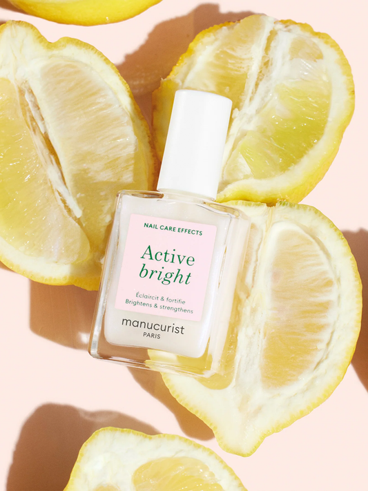 Odżywczy lakier do paznokci Active Glow™