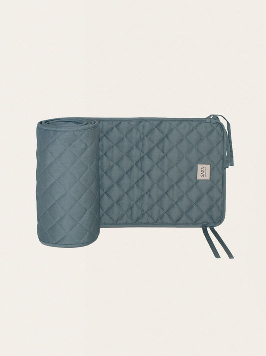 Pikowany ochraniacz do łóżeczka Fina