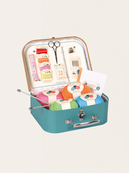 Zestaw do nauki szycia i robienia na drutach