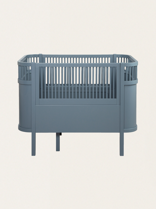 Łóżeczko rosnące z dzieckiem