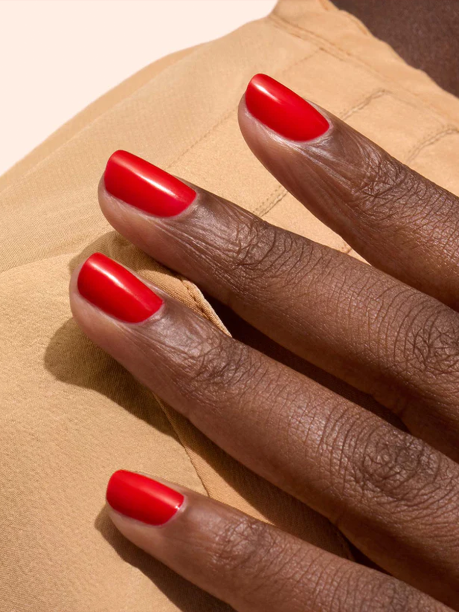 Lakier do paznokci na bazie naturalnych składników