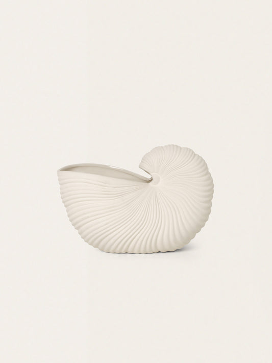 Ceramiczna donica w kształcie muszli