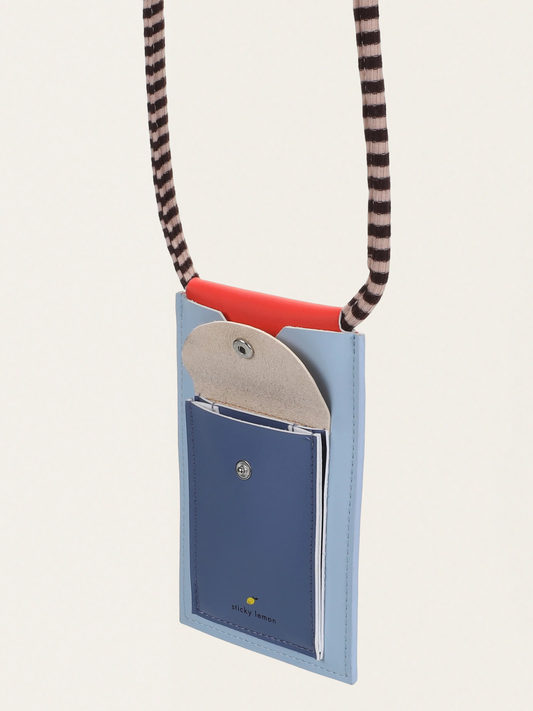 Etui na telefon Wonders  zissou blue + blue whale