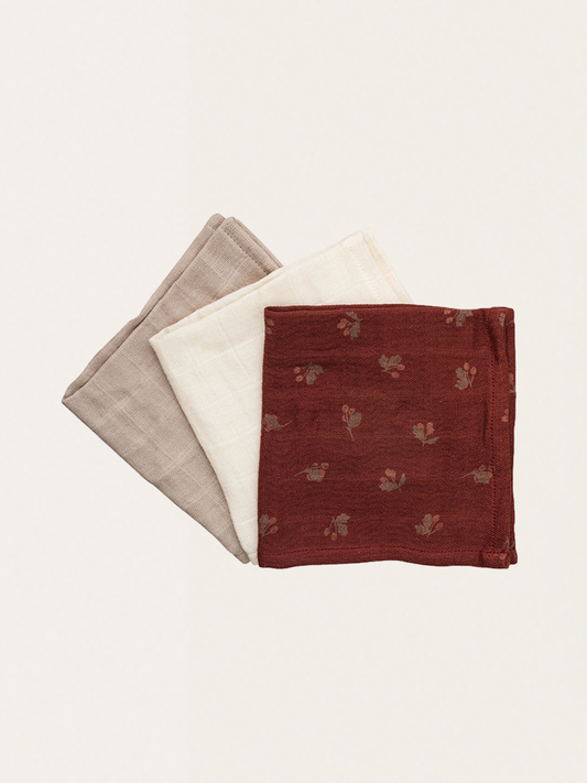 Zestaw trzech pieluszek z organicznego muślinu