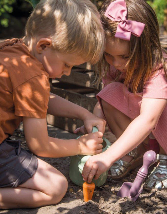 Zestaw do sadzenia roślin z bioplastiku