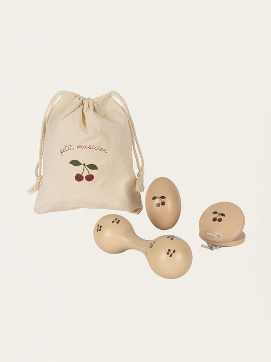 Zestaw drewnianych instrumentów w woreczku