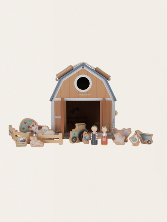 Drewniany domek - stodoła