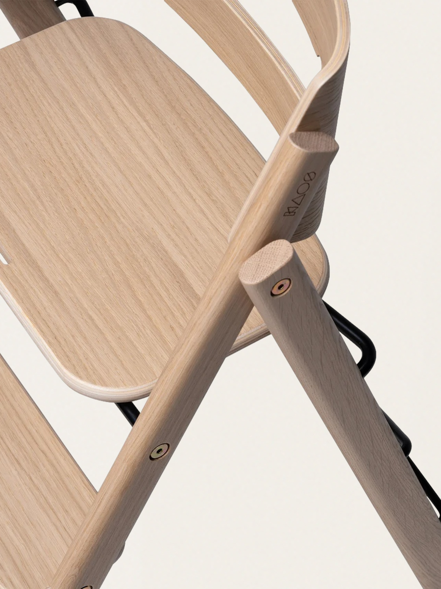 Składane krzesełko dębowe do karmienia Kaos Klapp Oak
