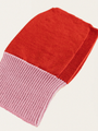 Bezszwowa kominiarka z włoskiej wełny merino Cotton candy / Red