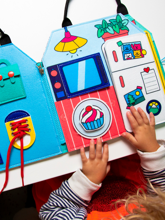 Miękka książeczka aktywizująca Montessori