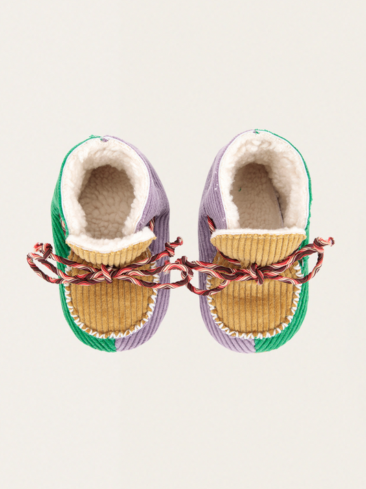 Ciepłe kapcie Multicolor Booties