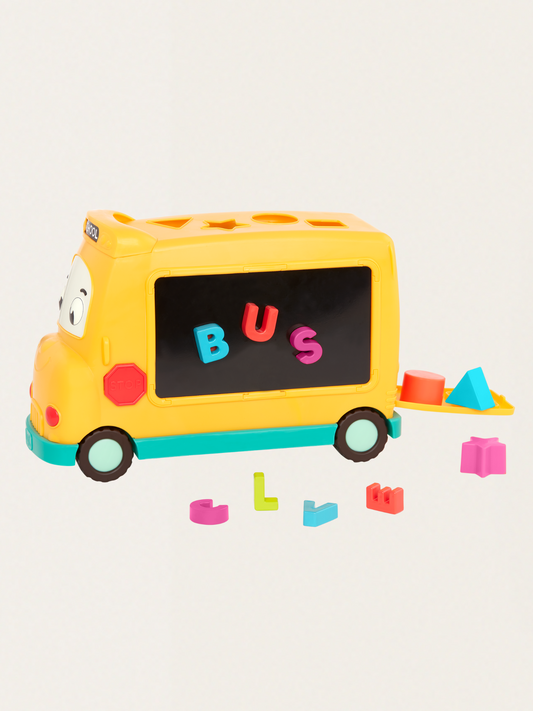Autobus z magnetycznym alfabetem AlphaBus