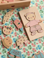 Drewniana układanka Teddy dress up puzzle