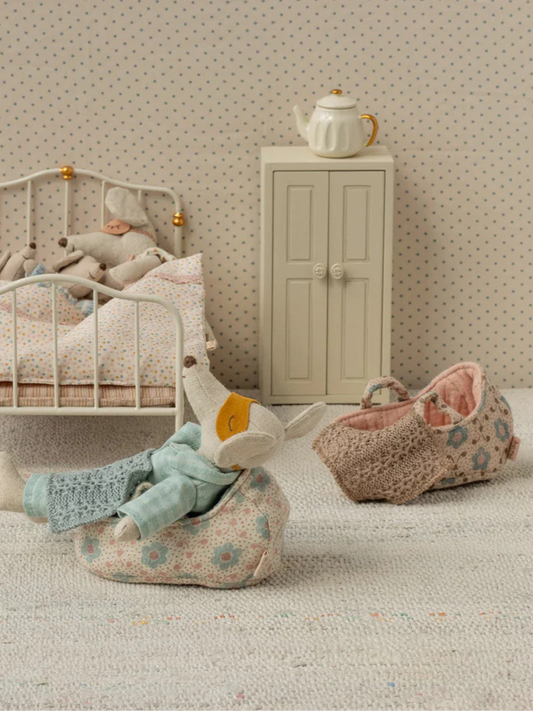 Łóżeczko - nosidełko dla myszek Rose