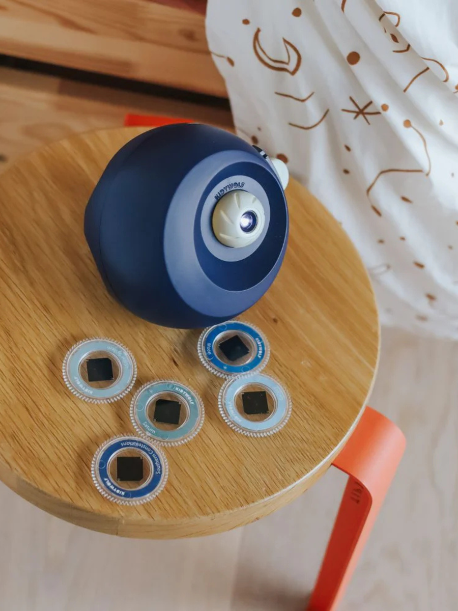 Projektor ścienny Galaxes z głośnikiem bluetooth