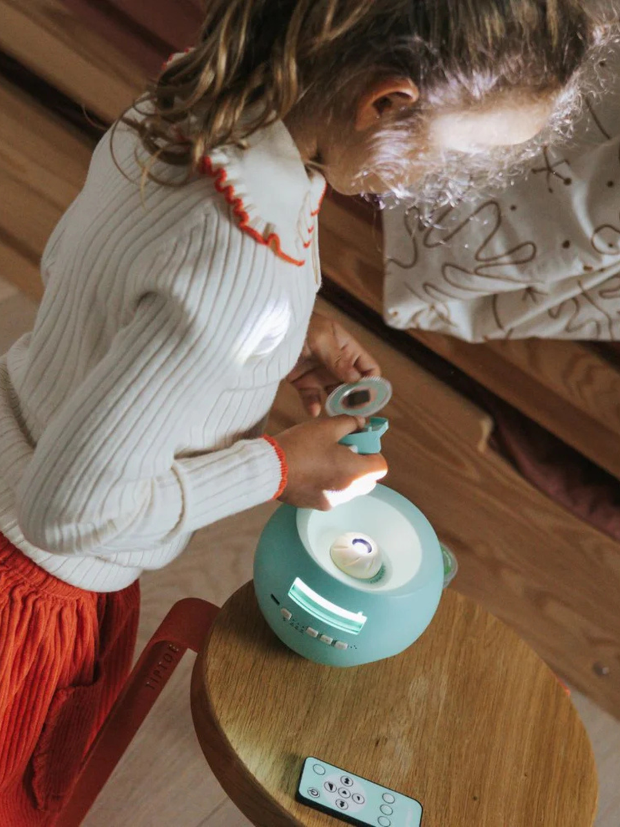 Projektor ścienny Ocean and seas z głośnikiem bluetooth