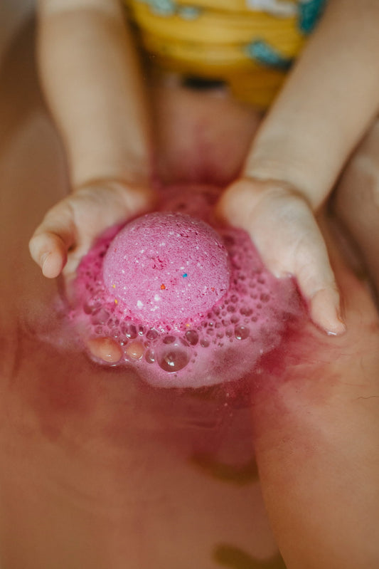 Zestaw 6 musujących kul do kąpieli dla dzieci z niespodzianką