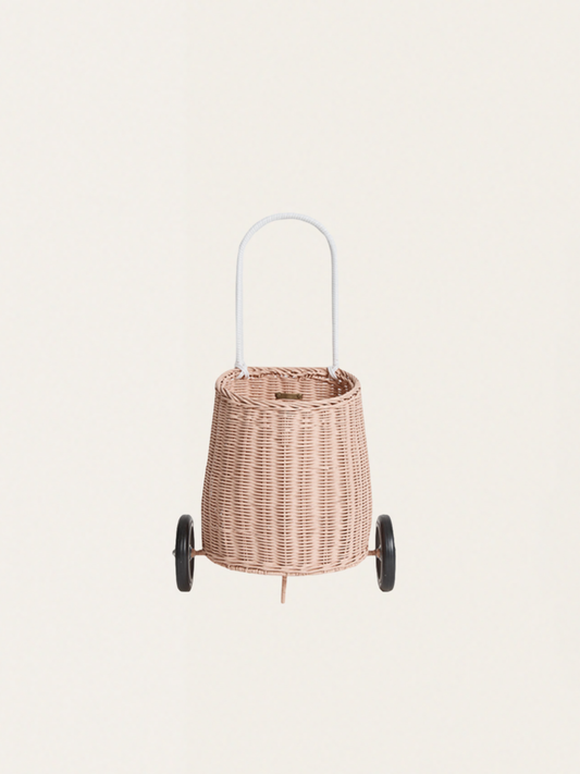 Mały koszyk na kółkach Rattan Luggy