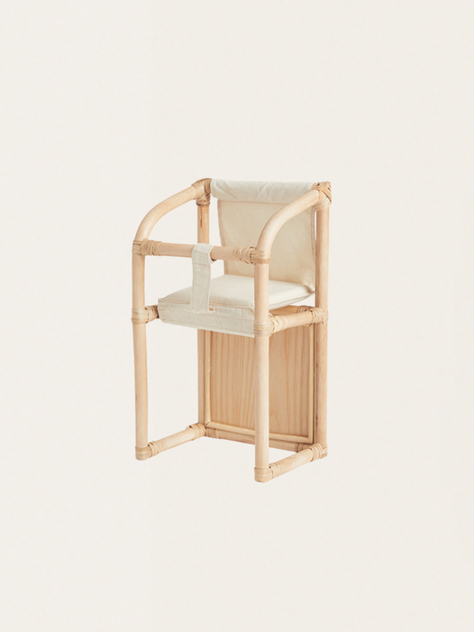 Wysokie krzesełko do karmienia lalek