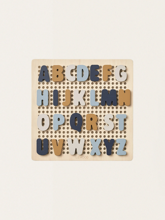 Drewniana układanka literki