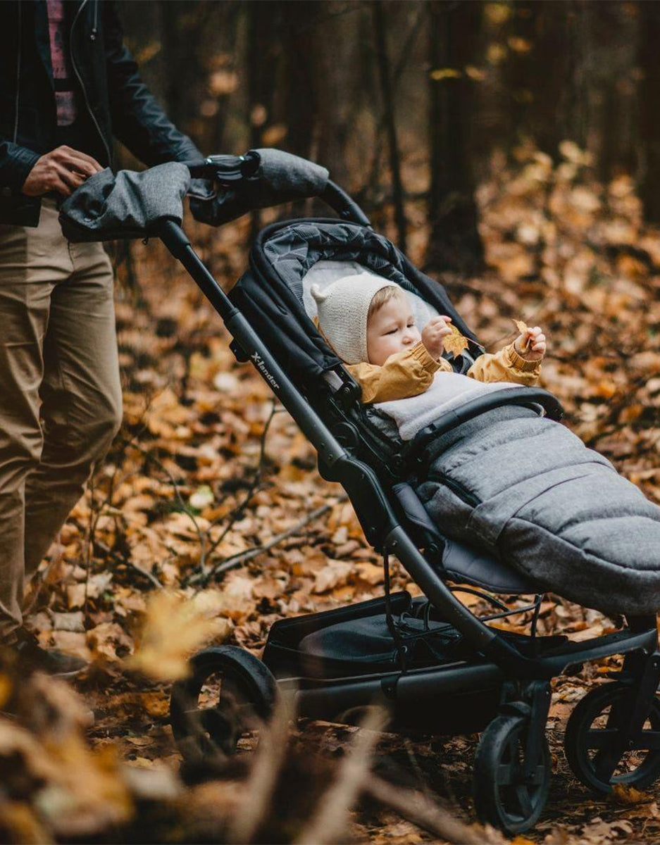 Dwuczęściowe mufki do wózka z owczą wełną