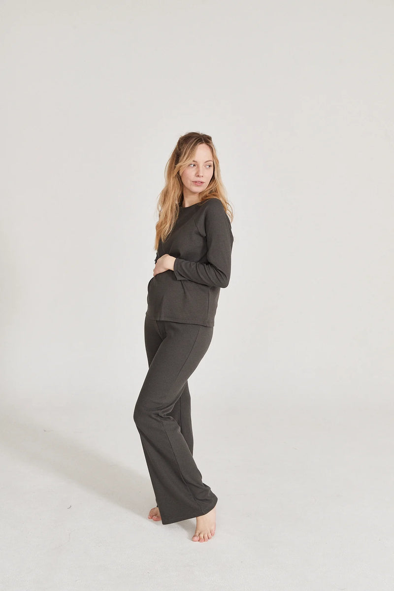 Spodnie prążkowane