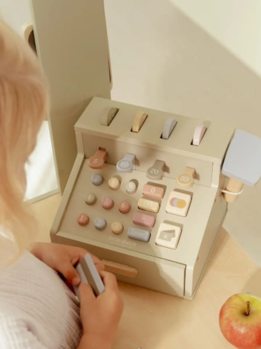 Drewniana kasa fiskalna