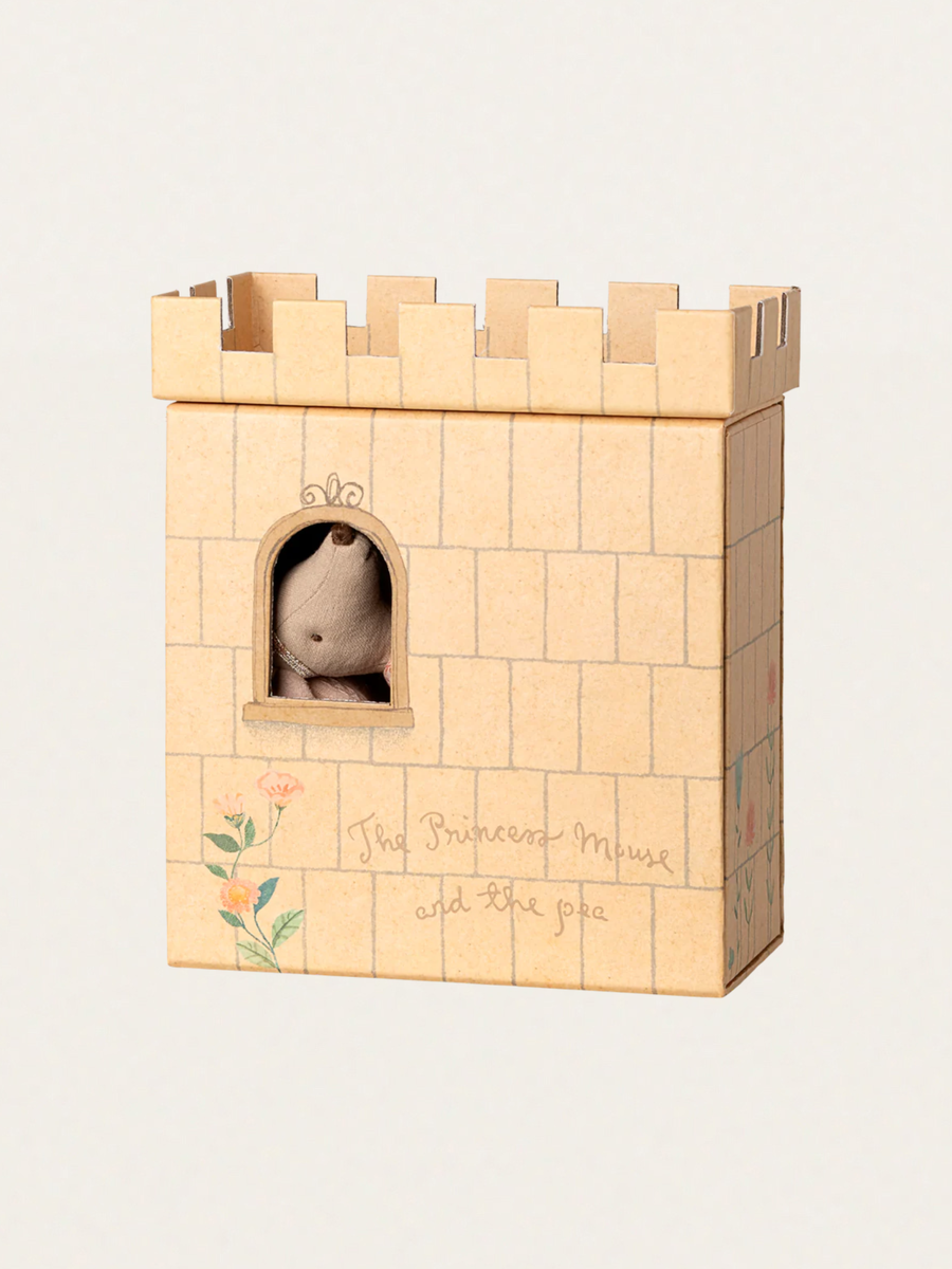 Myszka Księżniczka na ziarnku grochu - starsza siostra