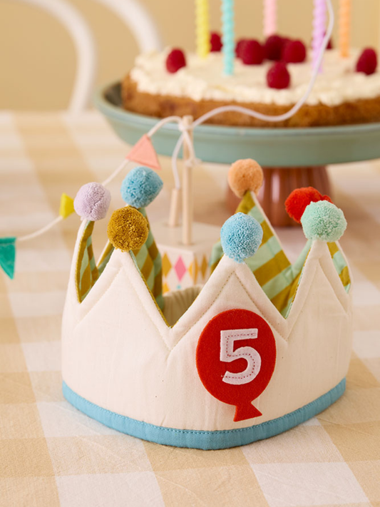 Urodzinowa korona z bawełny organicznej