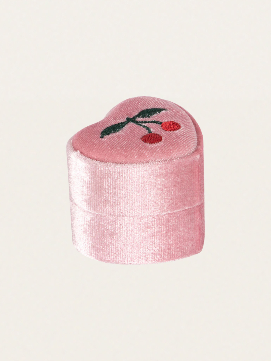 Mała szkatułka z naszyjnikiem Cherry