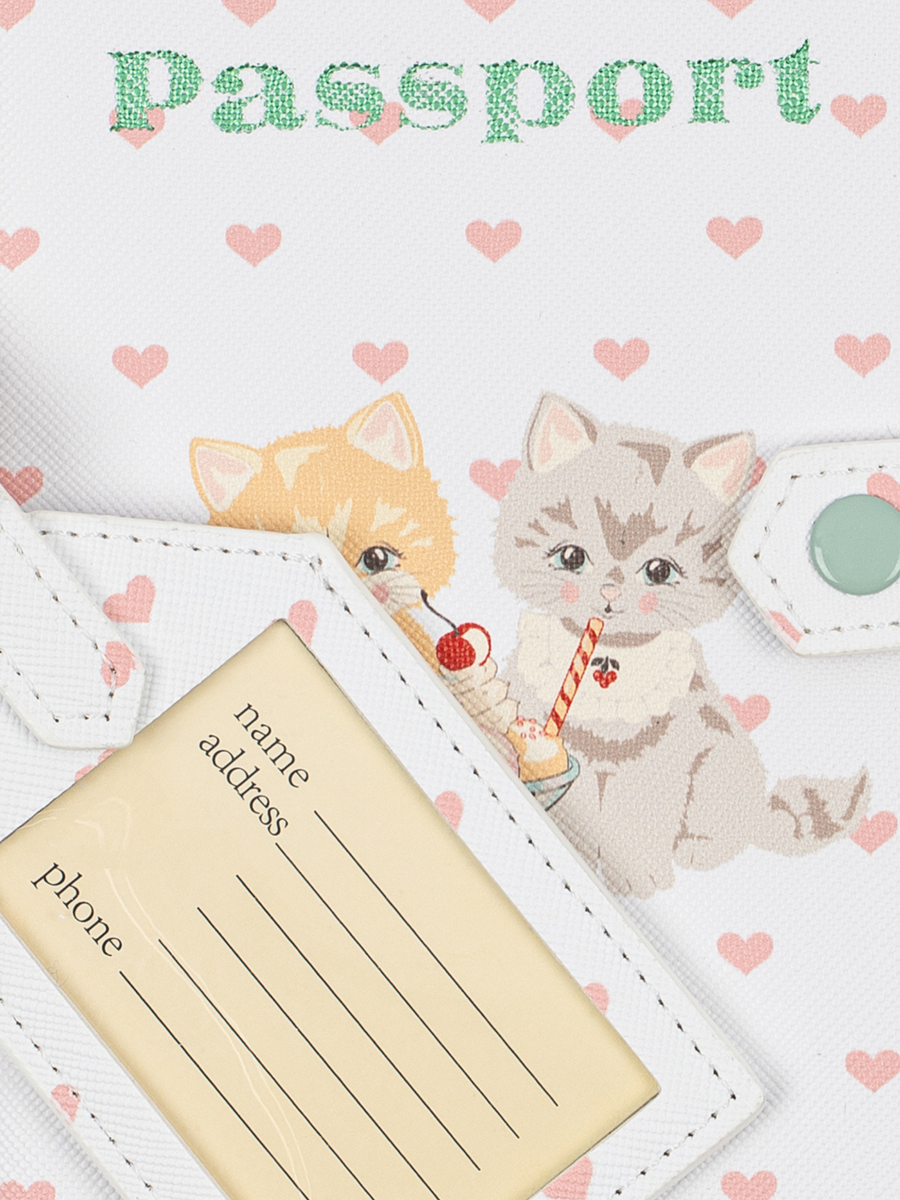 Etui na paszport i zawieszka na bagaż Kitty Gelateria