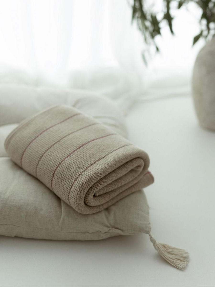 Kocyk z wełny merino Lines - premium collection Warm Beige