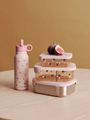 Tritanowy lunchbox Arthur Cherry heart liewood / Rosey
