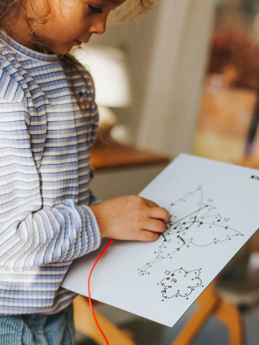 Zestaw do tworzenia świecących obrazków KIDYNEON